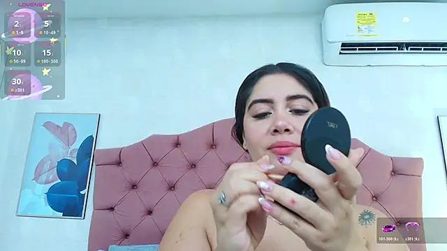 ThyaraJhons online show from November 6, 2025, 11:55 am