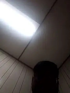 Snapshot of Expt112233 chatting on January 12, 2026, 9:20 pm Expt112233 online show from January 12, 2026, 9:20 pm