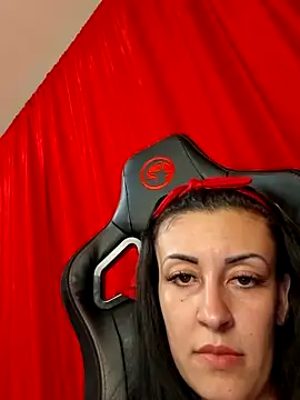 loryyy sexyyy online show from May 26, 2026, 8:38 pm