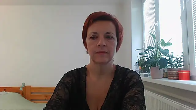 Snapshot of LoraLoraMay chatting on September 24, 2025, 9:01 am LoraLoraMay online show from September 24, 2025, 9:01 am