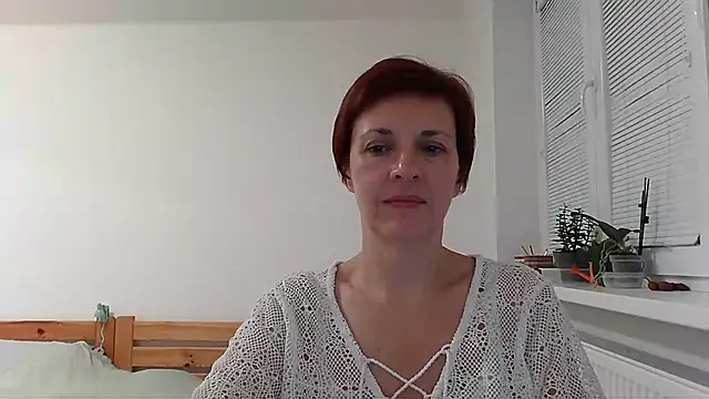 Snapshot of LoraLoraMay chatting on October 20, 2025, 4:51 pm LoraLoraMay online show from October 20, 2025, 4:51 pm