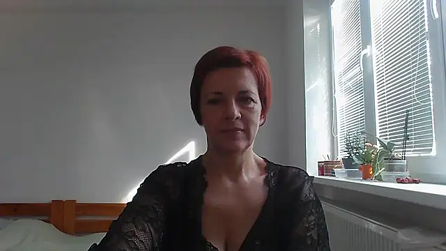 Snapshot of LoraLoraMay chatting on October 25, 2025, 12:13 pm LoraLoraMay online show from October 25, 2025, 12:13 pm