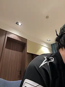 1a1a1alll online show from November 23, 2025, 3:01 pm