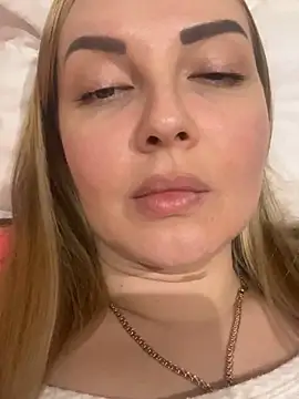 Snapshot of Aleksandrakis chatting on February 22, 2025, 9:37 pm Aleksandrakis online show from February 22, 2025, 9:37 pm