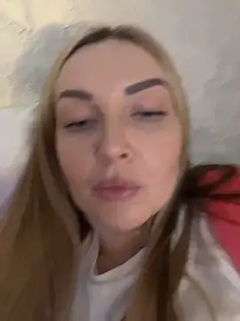 Snapshot of Aleksandrakis chatting on February 23, 2025, 3:08 pm Aleksandrakis online show from February 23, 2025, 3:08 pm