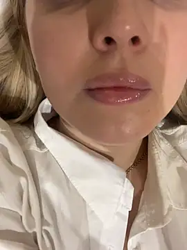 Snapshot of Aleksandrakis chatting on February 27, 2025, 8:06 am Aleksandrakis online show from February 27, 2025, 8:06 am