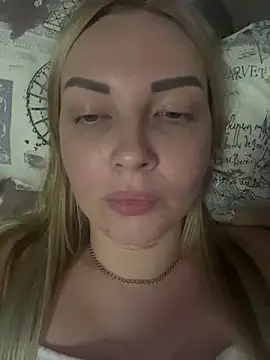 Snapshot of Aleksandrakis chatting on March 17, 2025, 9:34 pm Aleksandrakis online show from March 17, 2025, 9:34 pm