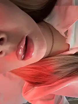 Snapshot of Aleksandrakis chatting on September 30, 2025, 10:31 am Aleksandrakis online show from September 30, 2025, 10:31 am