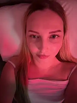 Snapshot of Aleksandrakis chatting on February 12, 2026, 5:19 pm Aleksandrakis online show from February 12, 2026, 5:19 pm