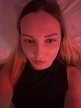 Snapshot of Aleksandrakis chatting on February 17, 2026, 5:41 pm Aleksandrakis online show from February 17, 2026, 5:41 pm