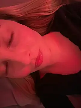 Snapshot of Aleksandrakis chatting on February 21, 2026, 7:59 pm Aleksandrakis online show from February 21, 2026, 7:59 pm