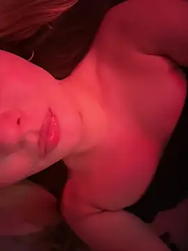 Snapshot of Aleksandrakis chatting on February 23, 2026, 9:12 pm Aleksandrakis online show from February 23, 2026, 9:12 pm