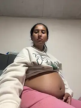 luna asss online show from November 13, 2025, 8:08 pm