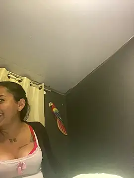 luna asss online show from July 8, 2026, 3:11 am