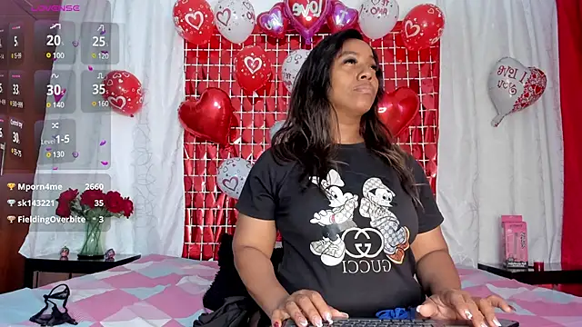 AmbarthSmiith2 online show from February 2, 2025, 12:46 pm