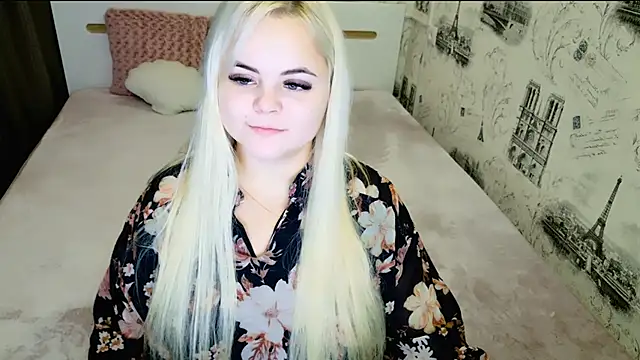 lovely-eyes online show from November 11, 2025, 8:20 pm