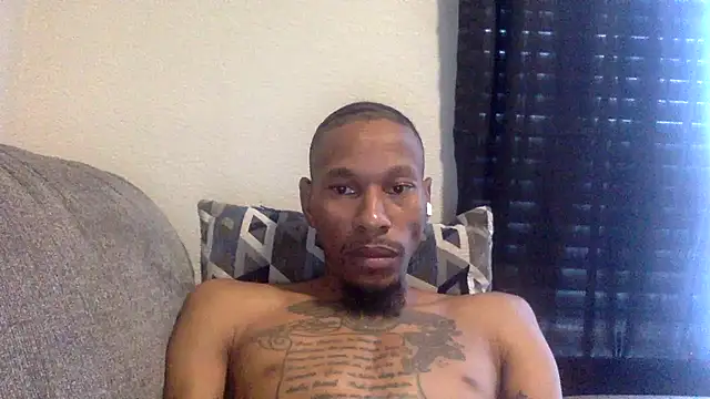 Snapshot of KingDerRico chatting on October 17, 2025, 9:50 pm KingDerRico online show from October 17, 2025, 9:50 pm