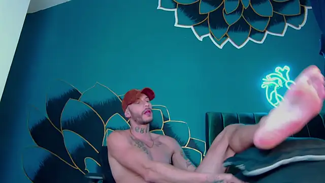 RickG Oficial online show from December 2, 2024, 7:38 pm