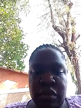 loyan-x online show from July 26, 2026, 1:18 pm
