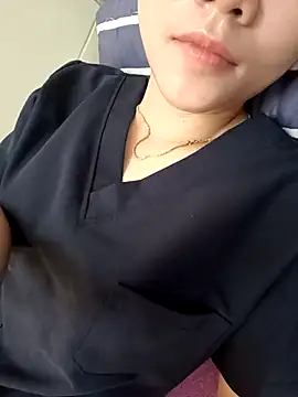 2 sex online show from April 3, 2026, 4:21 am