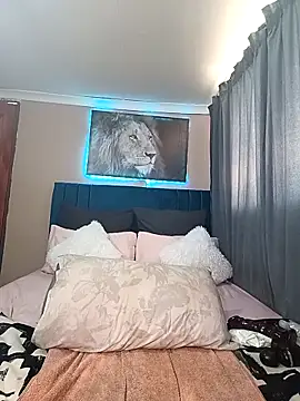 Snapshot of Queen-Chocolate chatting on February 1, 2026, 8:57 am Queen-Chocolate online show from February 1, 2026, 8:57 am