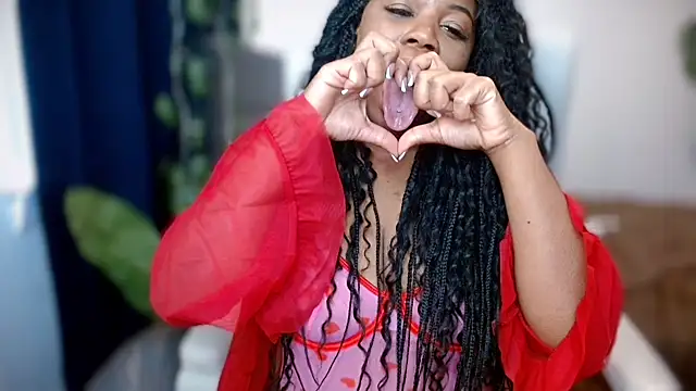 Snapshot of selena42 chatting on February 10, 2026, 4:11 pm selena42 online show from February 10, 2026, 4:11 pm