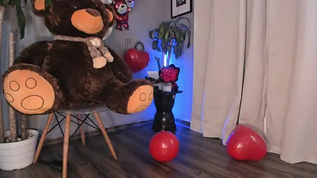 Snapshot of angeli_sexi chatting on February 15, 2026, 12:18 am angeli sexi online show from February 15, 2026, 12:18 am