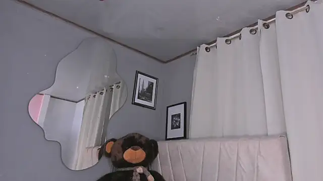 Snapshot of angeli_sexi chatting on March 3, 2026, 1:12 am angeli sexi online show from March 3, 2026, 1:12 am