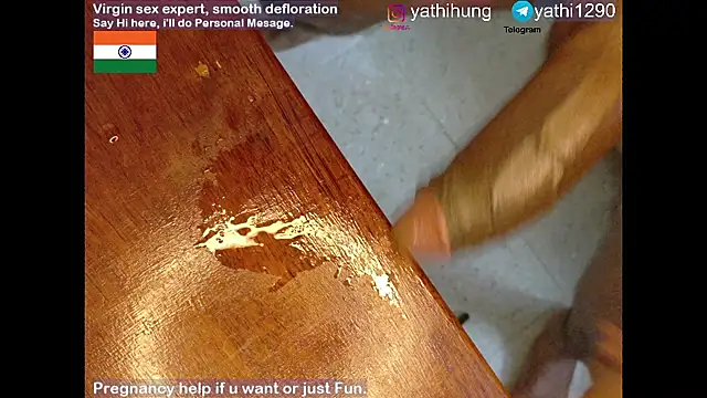 Snapshot of KingCobraClassy chatting on September 28, 2025, 12:16 am KingCobraClassy online show from September 28, 2025, 12:16 am