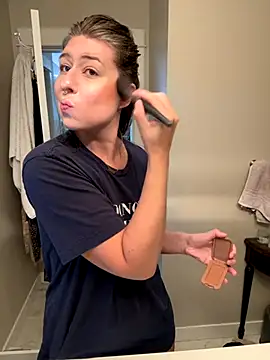 sophielove888 online show from September 16, 2025, 4:41 pm