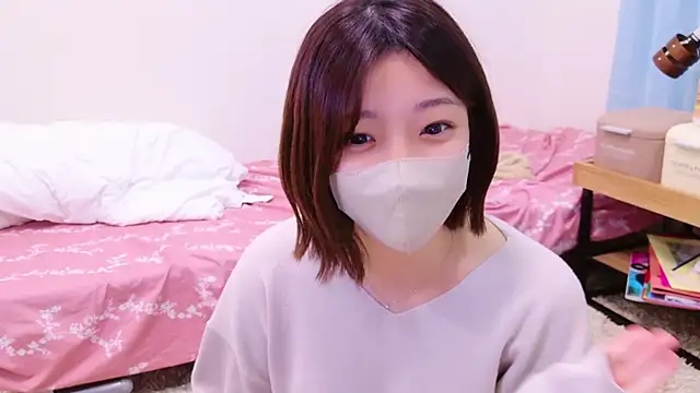 Snapshot of HaruruHappy chatting on December 11, 2024, 2:22 pm HaruruHappy online show from December 11, 2024, 2:22 pm