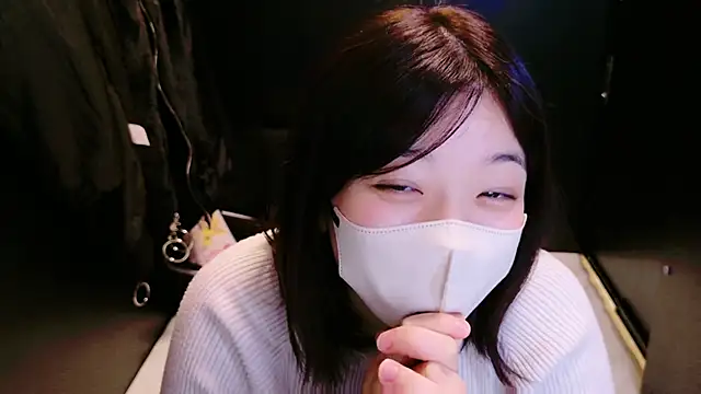 Snapshot of HaruruHappy chatting on March 1, 2025, 9:29 am HaruruHappy online show from March 1, 2025, 9:29 am