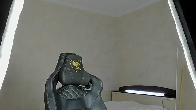 Snapshot of MasonWarholl chatting on December 30, 2024, 11:49 pm MasonWarholl online show from December 30, 2024, 11:49 pm