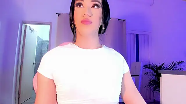 Snapshot of ShantalGirs chatting on March 2, 2025, 4:50 am ShantalGirs online show from March 2, 2025, 4:50 am