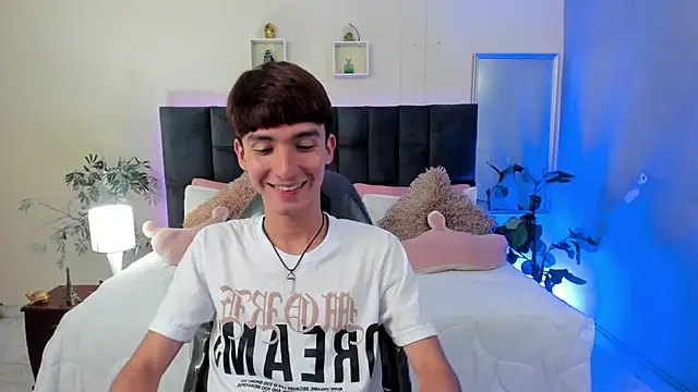 Snapshot of Jake_evans chatting on May 25, 2026, 2:23 pm Jake evans online show from May 25, 2026, 2:23 pm