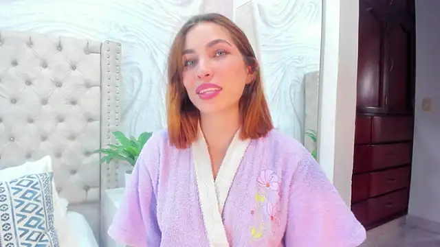 Snapshot of Mia_Parissi chatting on January 11, 2025, 6:01 pm Mia Parissi online show from January 11, 2025, 6:01 pm