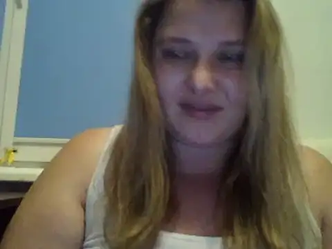 Snapshot of ParisMimi chatting on November 7, 2025, 9:59 pm ParisMimi online show from November 7, 2025, 9:59 pm