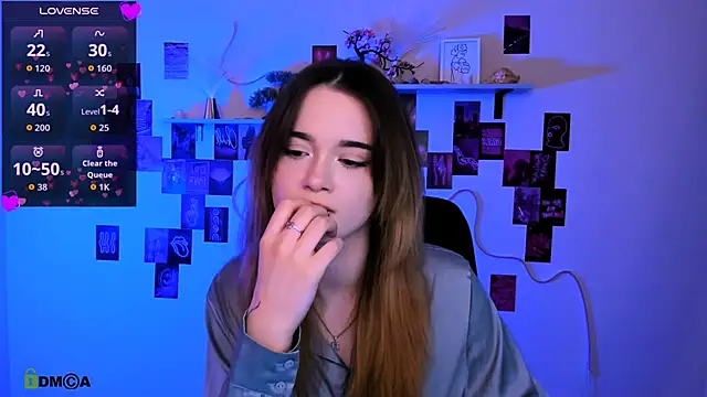 Snapshot of liana_kisses chatting on February 28, 2026, 8:32 pm liana kisses online show from February 28, 2026, 8:32 pm