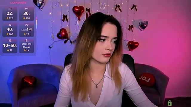 Snapshot of liana_kisses chatting on March 3, 2026, 8:04 pm liana kisses online show from March 3, 2026, 8:04 pm