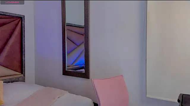 BarbaraKnox  online show from March 27, 2026, 12:05 pm