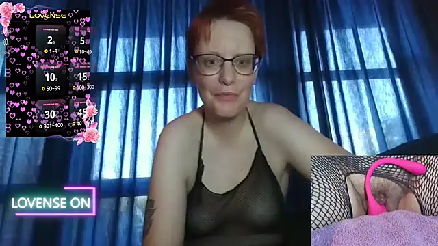 Snapshot of PernillaGirl chatting on August 2, 2026, 5:55 pm PernillaGirl online show from August 2, 2026, 5:55 pm