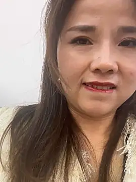 Efangfang online show from February 21, 2025, 11:55 am