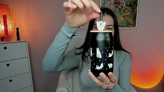 Meagn Extasy online show from September 30, 2025, 6:51 am