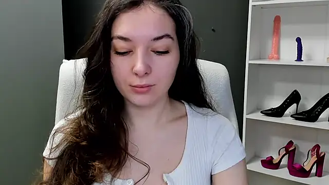 Meagn Extasy online show from February 13, 2026, 7:37 am