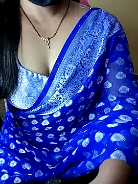 Snapshot of Adwithaa chatting on January 7, 2026, 4:31 pm Adwithaa online show from January 7, 2026, 4:31 pm