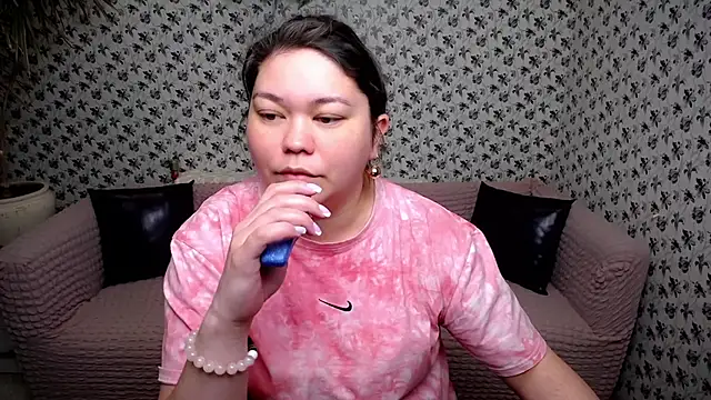 supersex 96 online show from May 12, 2026, 4:42 am