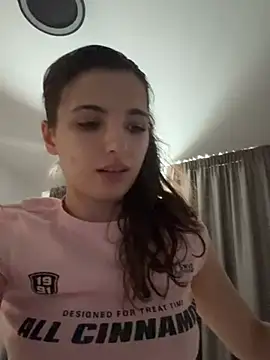 Snapshot of Lanaprincess22 chatting on July 16, 2026, 5:57 am Lanaprincess22 online show from July 16, 2026, 5:57 am