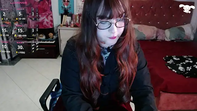 Avril2001 online show from February 12, 2026, 3:12 am