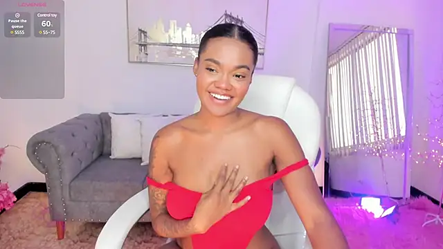 Snapshot of madisson_davon chatting on January 14, 2025, 5:23 pm madisson davon online show from January 14, 2025, 5:23 pm