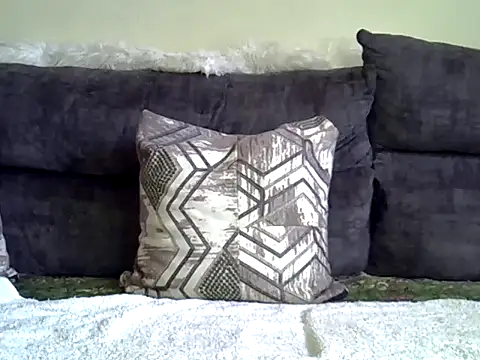 Delicious-D online show from April 3, 2026, 9:07 am